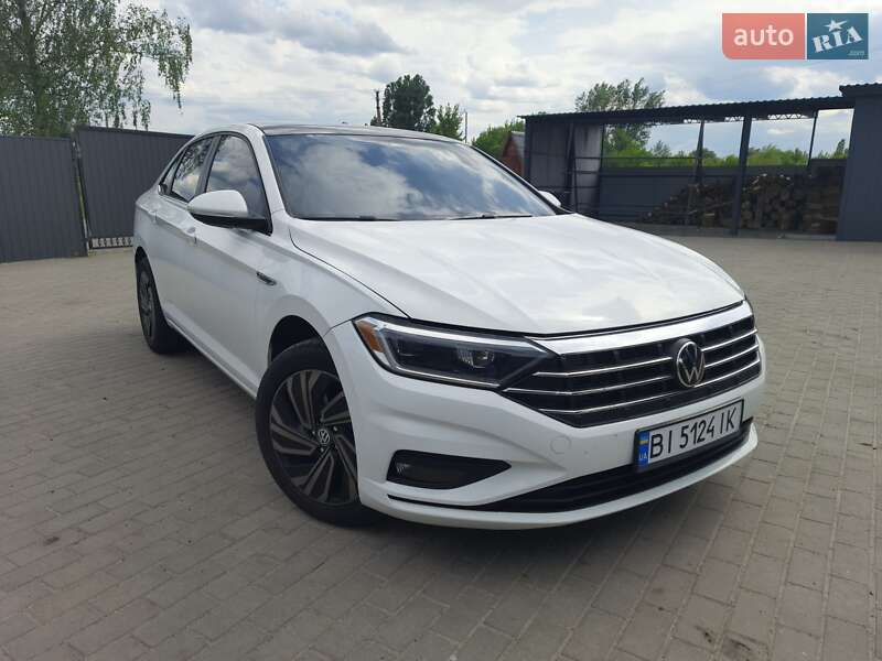 Volkswagen Jetta (2018)