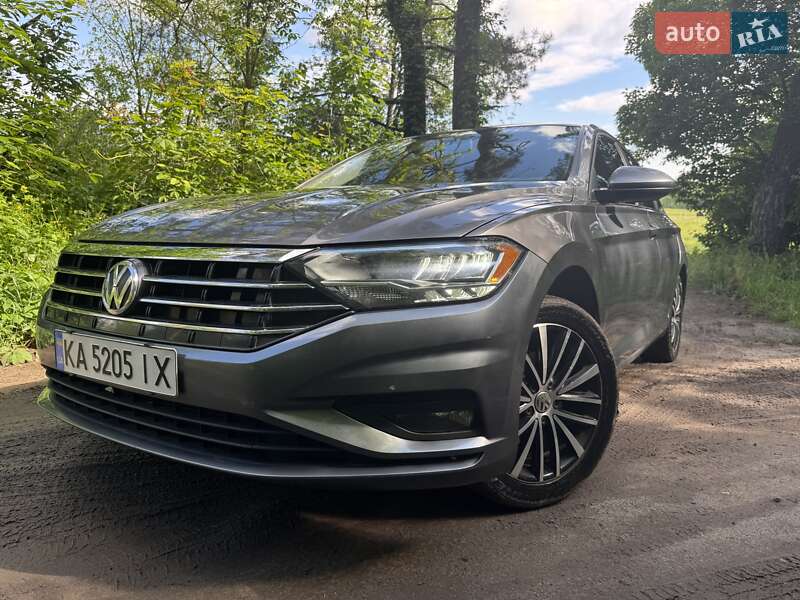Volkswagen Jetta (2018)