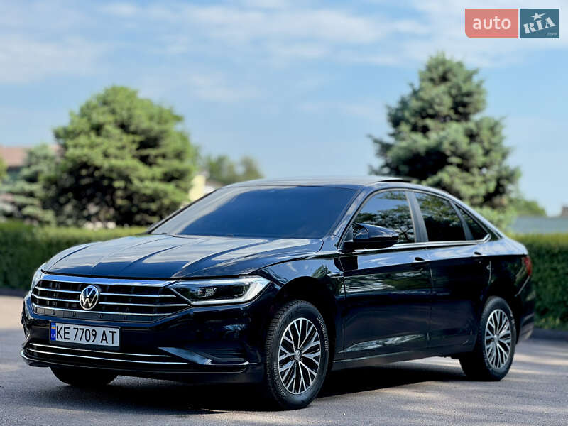 Volkswagen Jetta (2018)