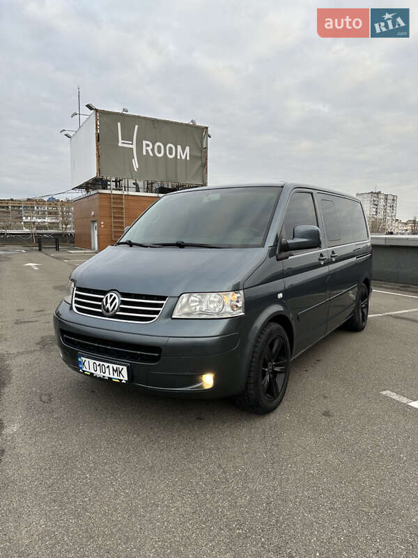 Volkswagen Multivan (2003)