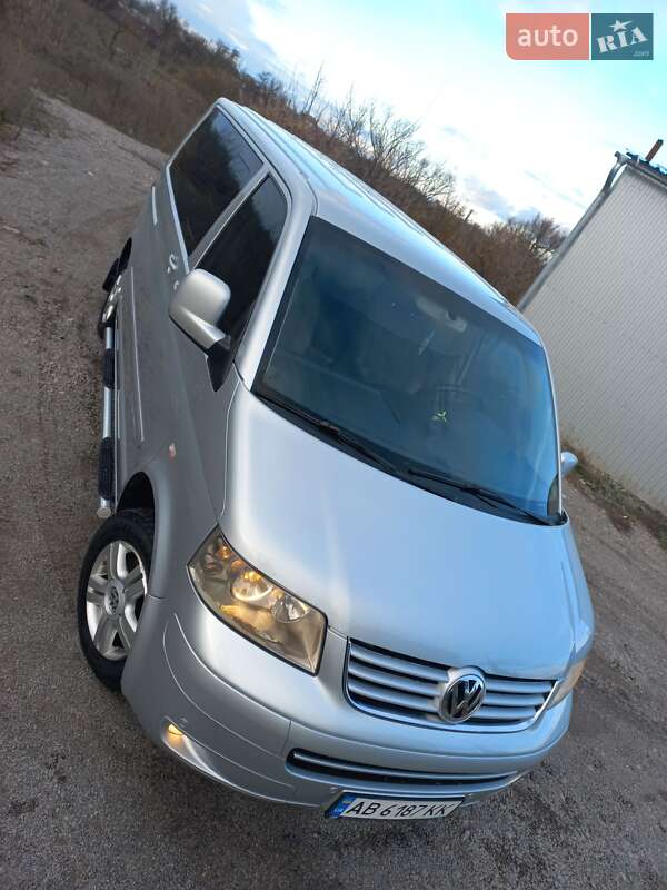 Volkswagen Multivan (2008)