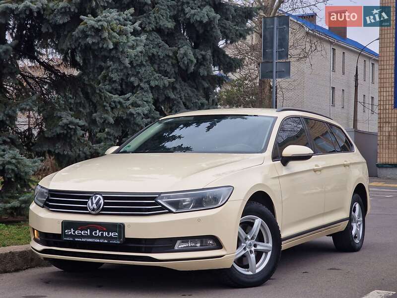 Volkswagen Passat (2016)
