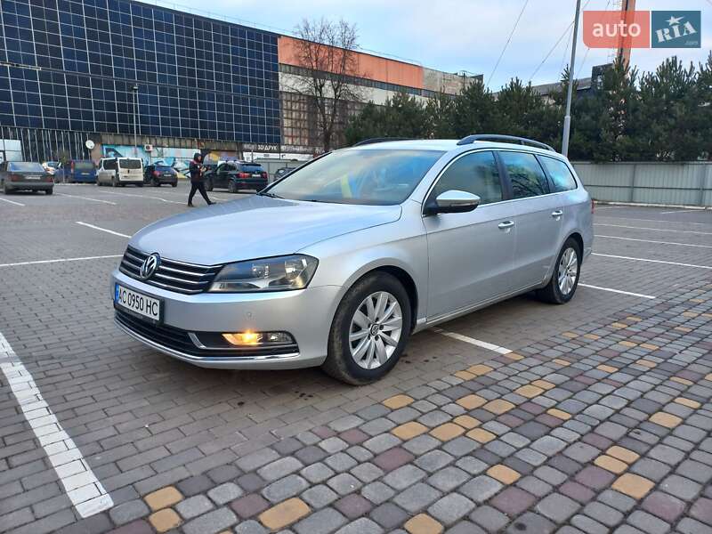 Volkswagen Passat (2011)