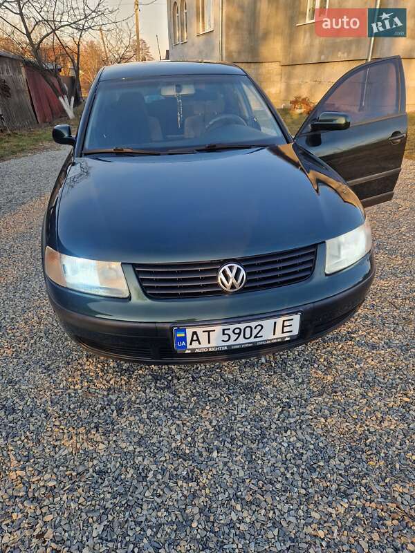 Volkswagen Passat (1998)