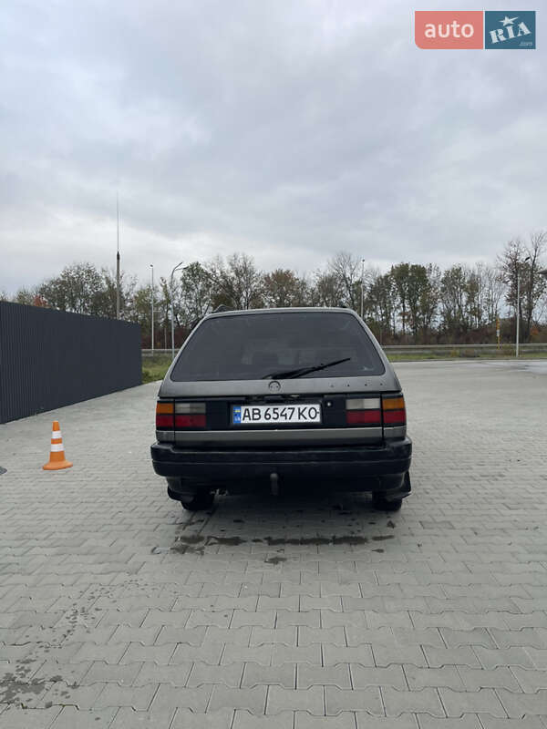 Volkswagen Passat (1989)