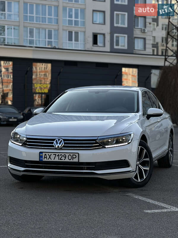 Volkswagen Passat (2016)