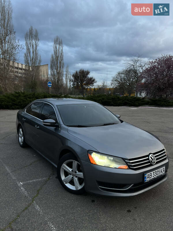 Volkswagen Passat (2012)
