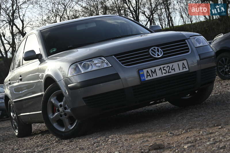 Volkswagen Passat (2003)