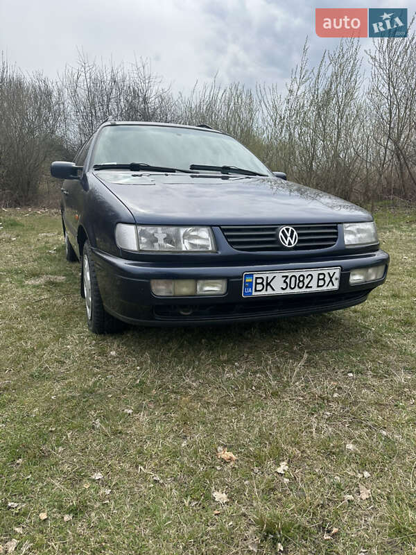 Volkswagen Passat (1995)