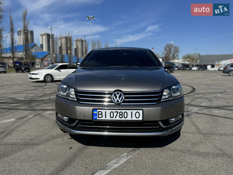 Volkswagen Passat (2013)