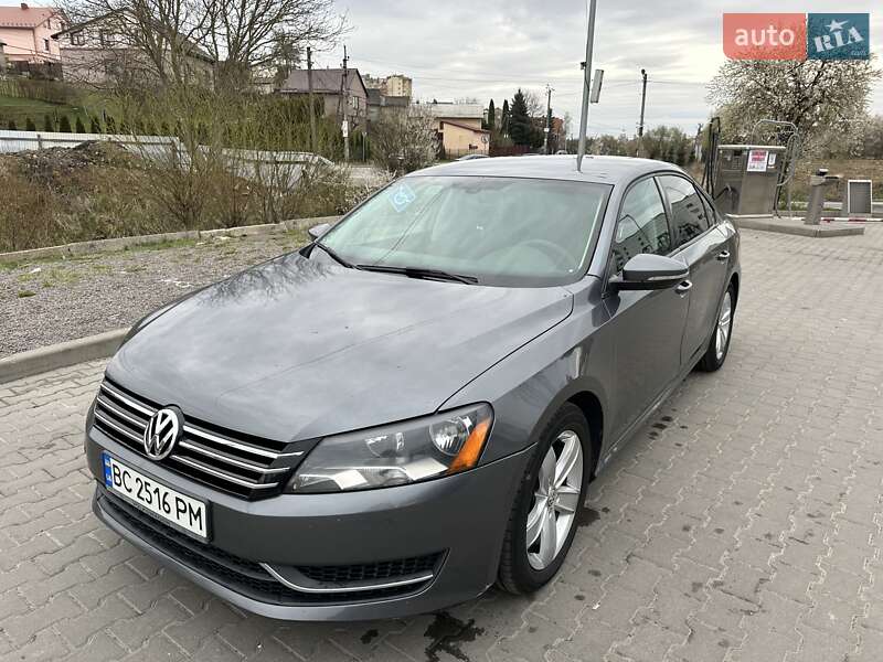Volkswagen Passat (2012)