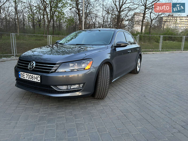 Volkswagen Passat (2012)