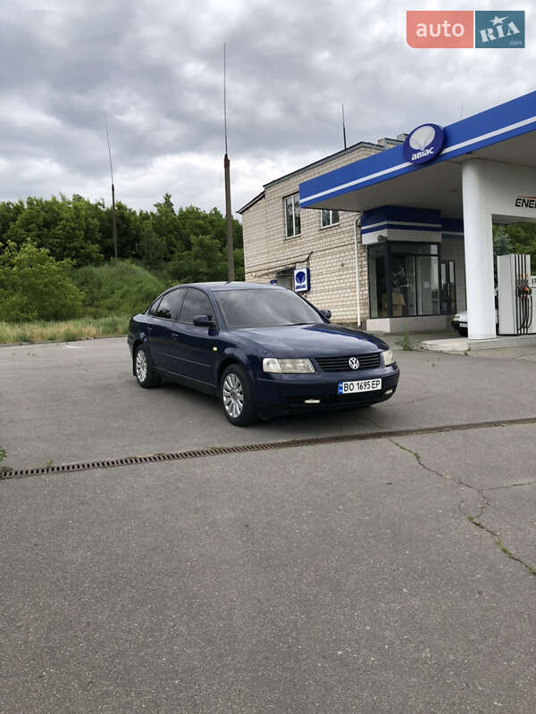 Volkswagen Passat (1998)