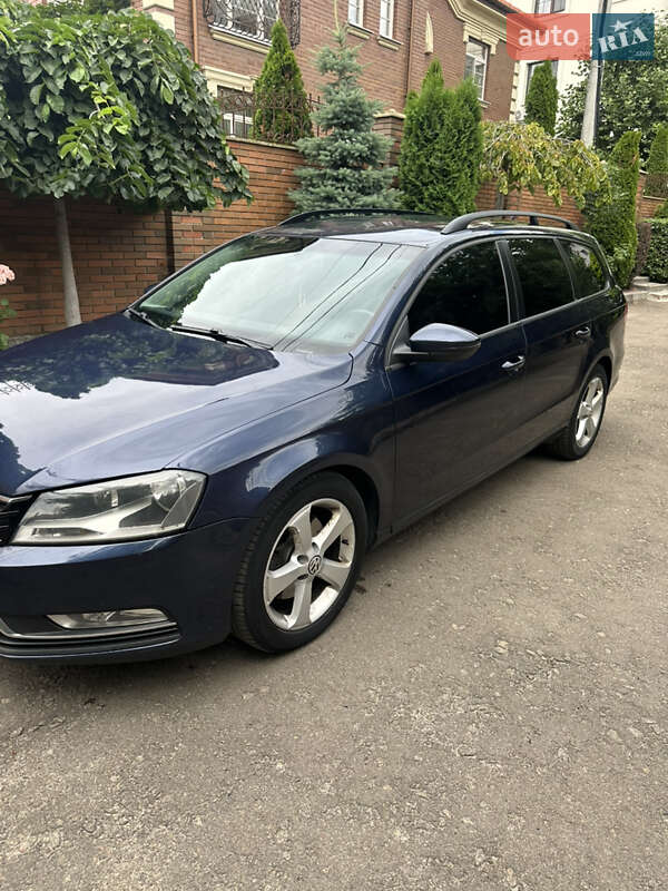 Volkswagen Passat (2012)