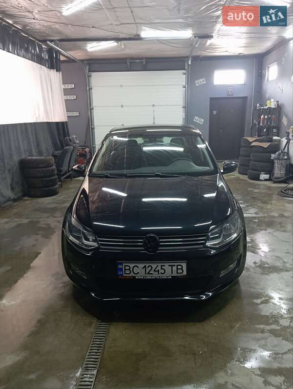 Volkswagen Polo (2012)