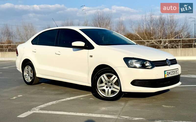 Volkswagen Polo (2011)