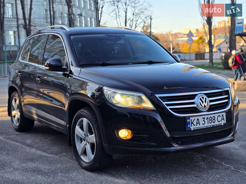 Volkswagen Tiguan (2009)
