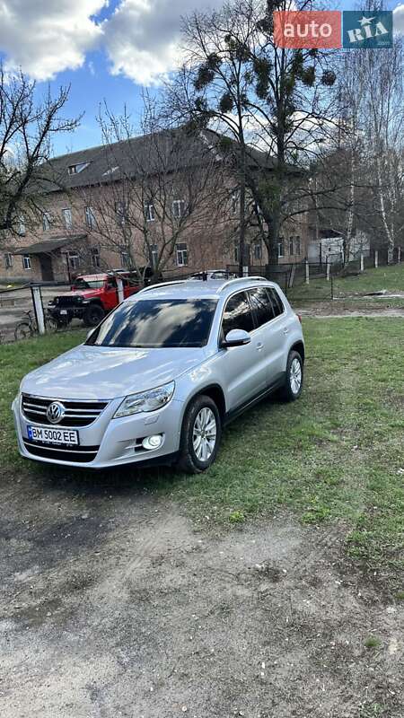 Volkswagen Tiguan (2010)