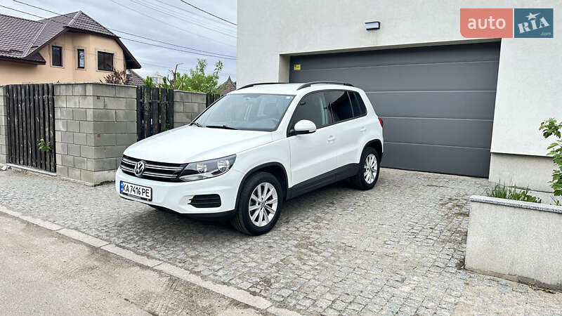 Volkswagen Tiguan (2017)