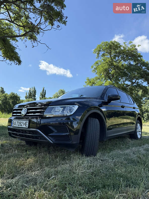 Volkswagen Tiguan (2020)