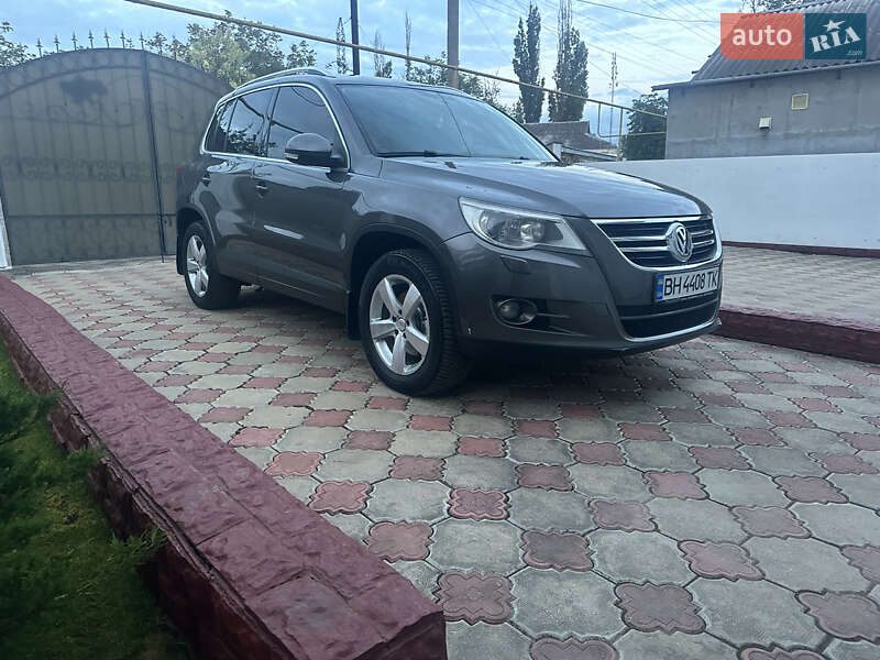 Volkswagen Tiguan (2010)