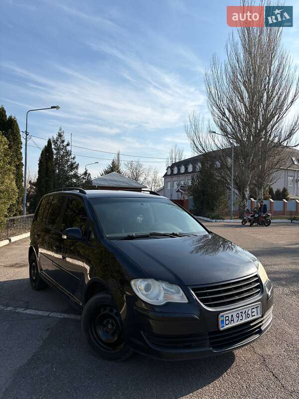 Volkswagen Touran (2007)