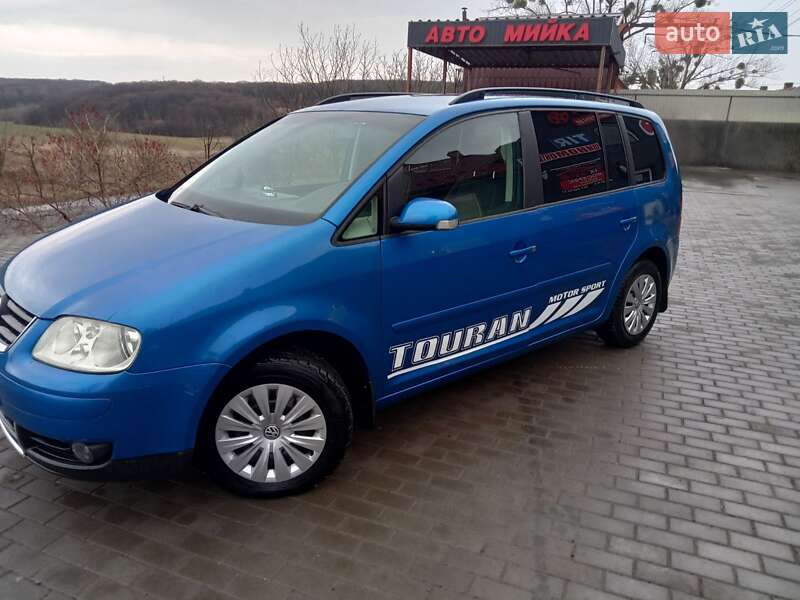 Volkswagen Touran (2003)