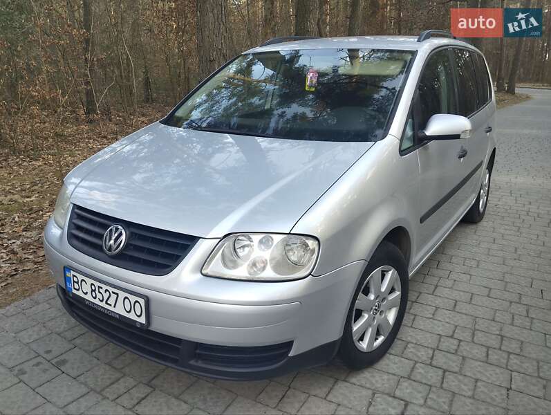 Volkswagen Touran (2004)