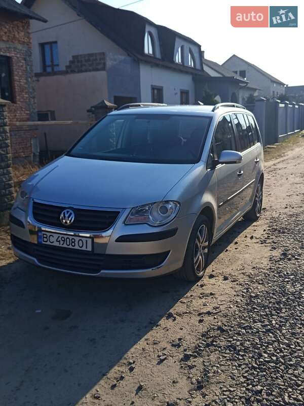 Volkswagen Touran (2007)