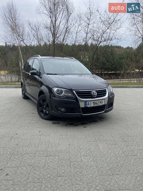 Volkswagen Touran (2008)