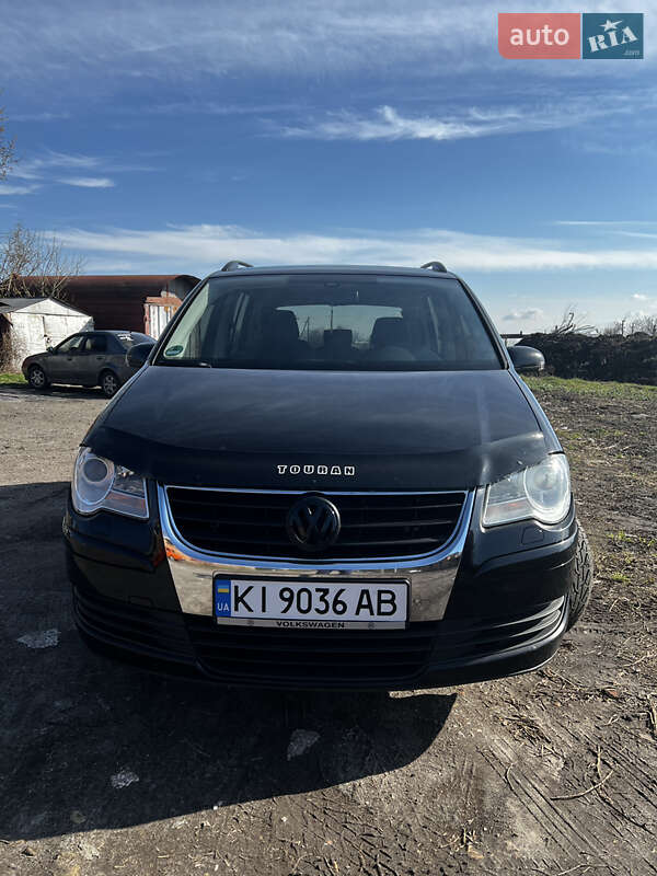 Volkswagen Touran (2009)
