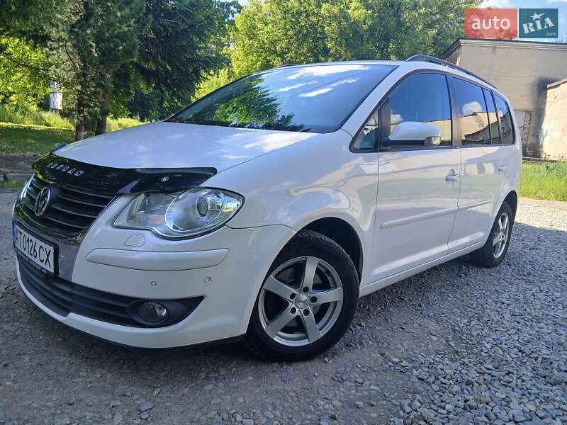 Volkswagen Touran (2008)