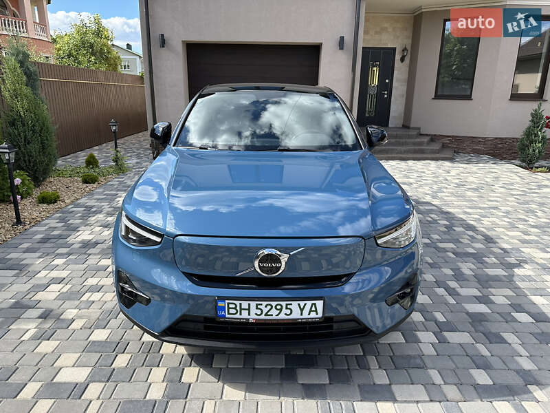 Volvo C40 recharge (2022)