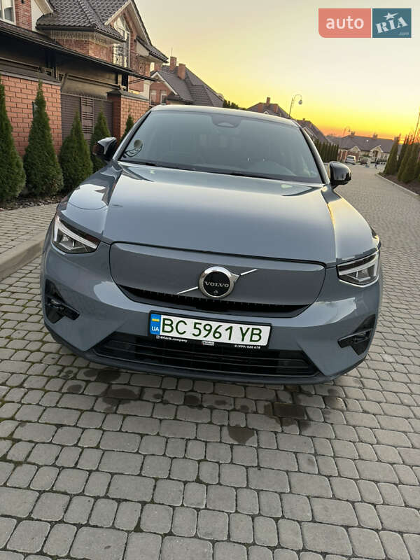 Volvo C40 recharge (2023)
