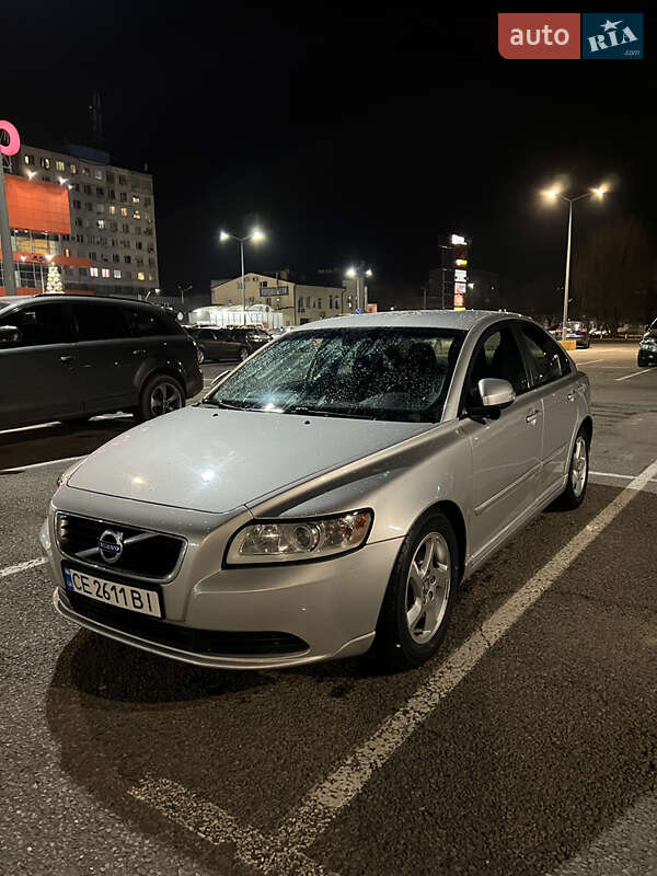Volvo S40 (2011)