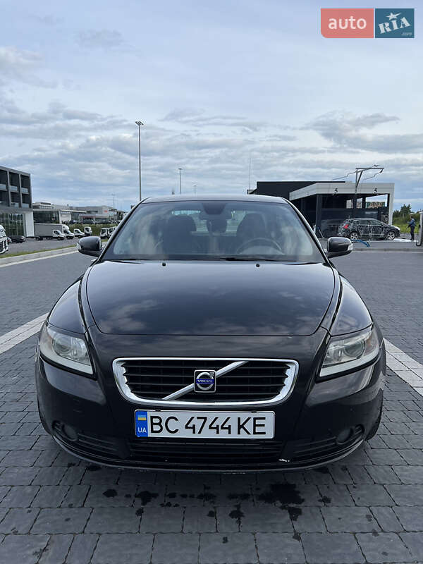Volvo S40 (2008)
