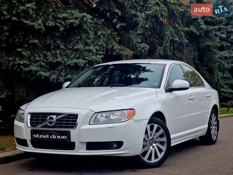Volvo S80 (2011)