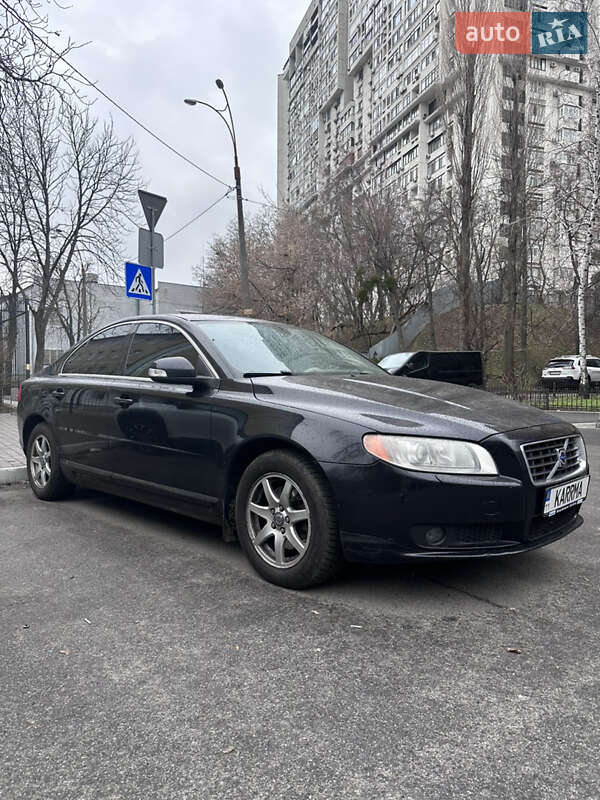 Volvo S80 (2008)