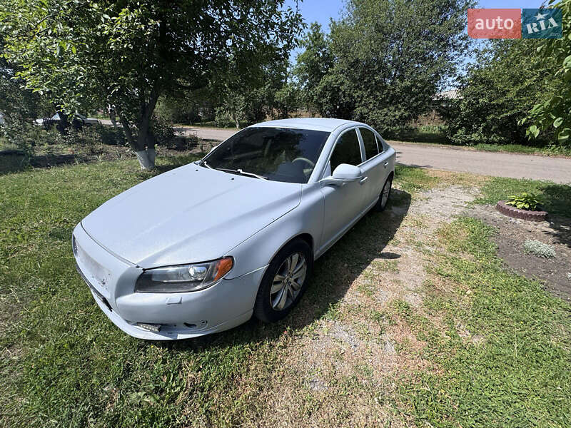 Volvo S80 (2012)