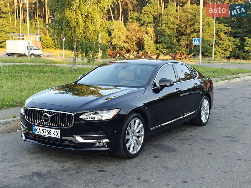 Volvo S90 (2016)