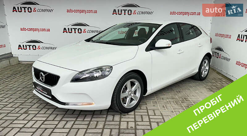 Volvo V40 (2018)