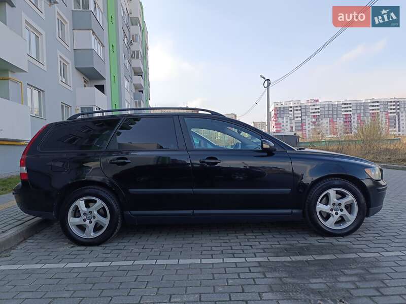 Volvo V50 (2006)