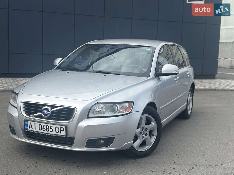 Volvo V50 (2011)