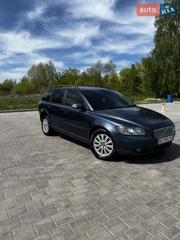 Volvo V50 (2006)