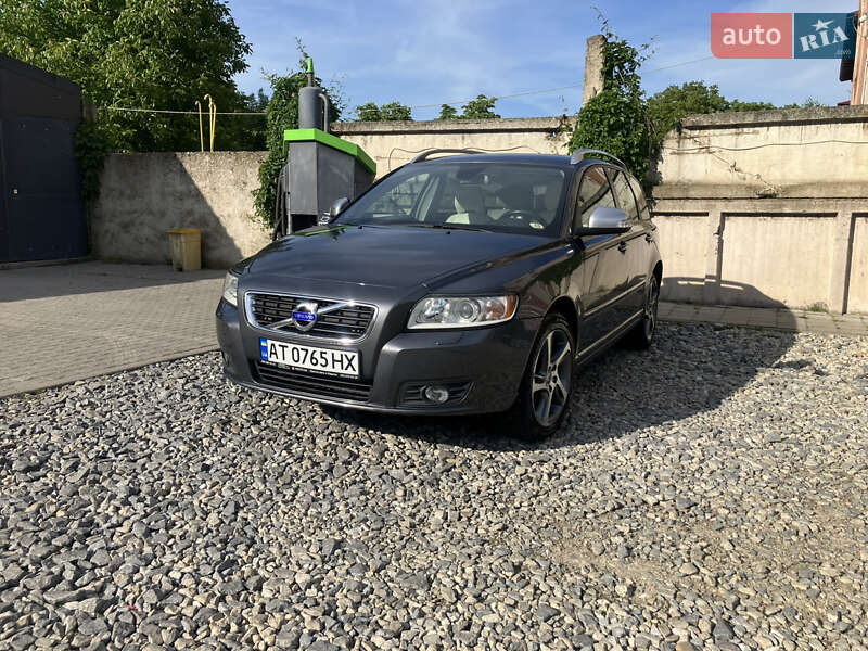 Volvo V50 (2012)