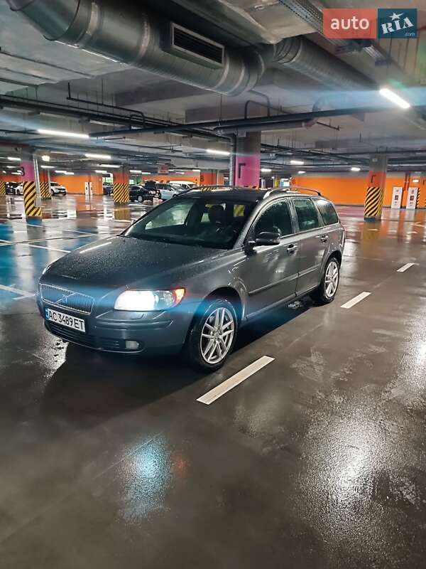 Volvo V50 (2006)
