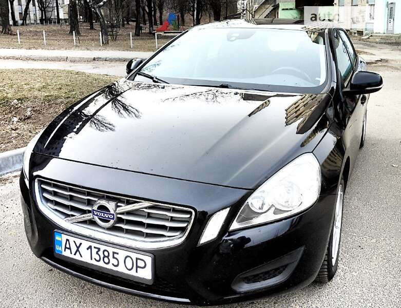 Volvo V60 (2012)