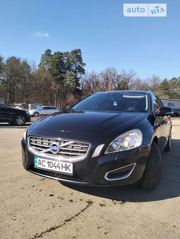 Volvo V60 (2012)