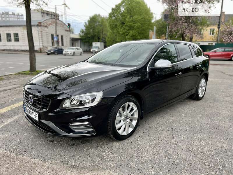 Volvo V60 (2014)