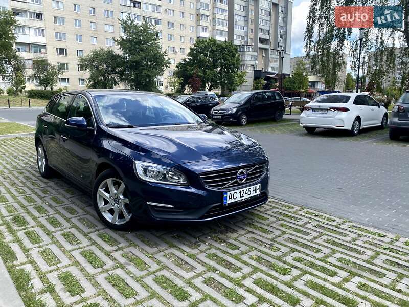 Volvo V60 (2015)
